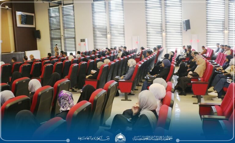 خلال محاضرته في المعهد التقني في بابل