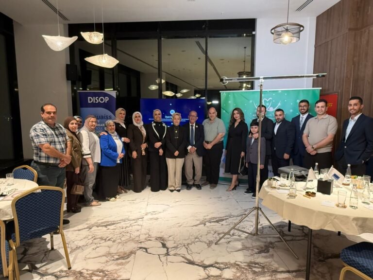 فعالية علمية بمناسبة يوم الورم الأرومي الشبكي تسلط الضوء على تشخيص وعلاج فقدان البصر لدى الأطفال